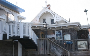 Outside View of Black Pelican